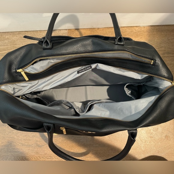 LIKE NEW ✨ Freshly Picked Classic Weekender - Ebony - Picture 3 of 7